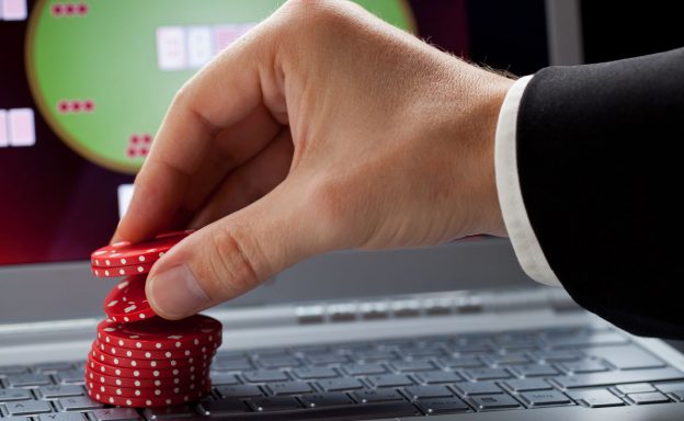 The benefits of playing at an online casino with a live casino counterpart