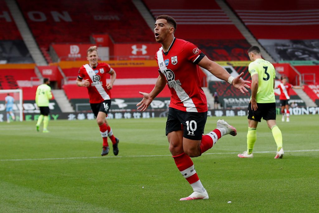 Che Adams celebrates for Southampton