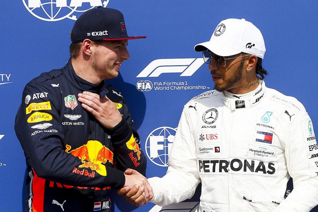 Max Verstappen and Lewis Hamilton shake hands